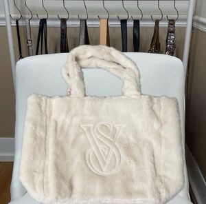Victoria’s Secret Ultra-Soft Ivory Faux Fur Tote Bag